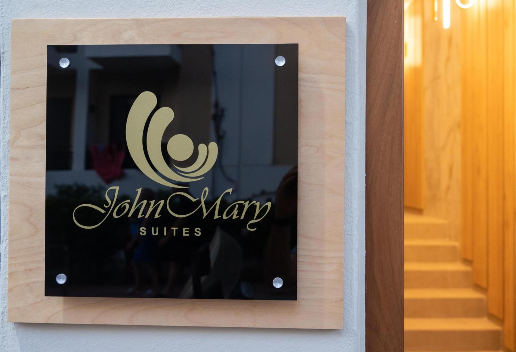 John & Mary Suites Rétino Exterior foto